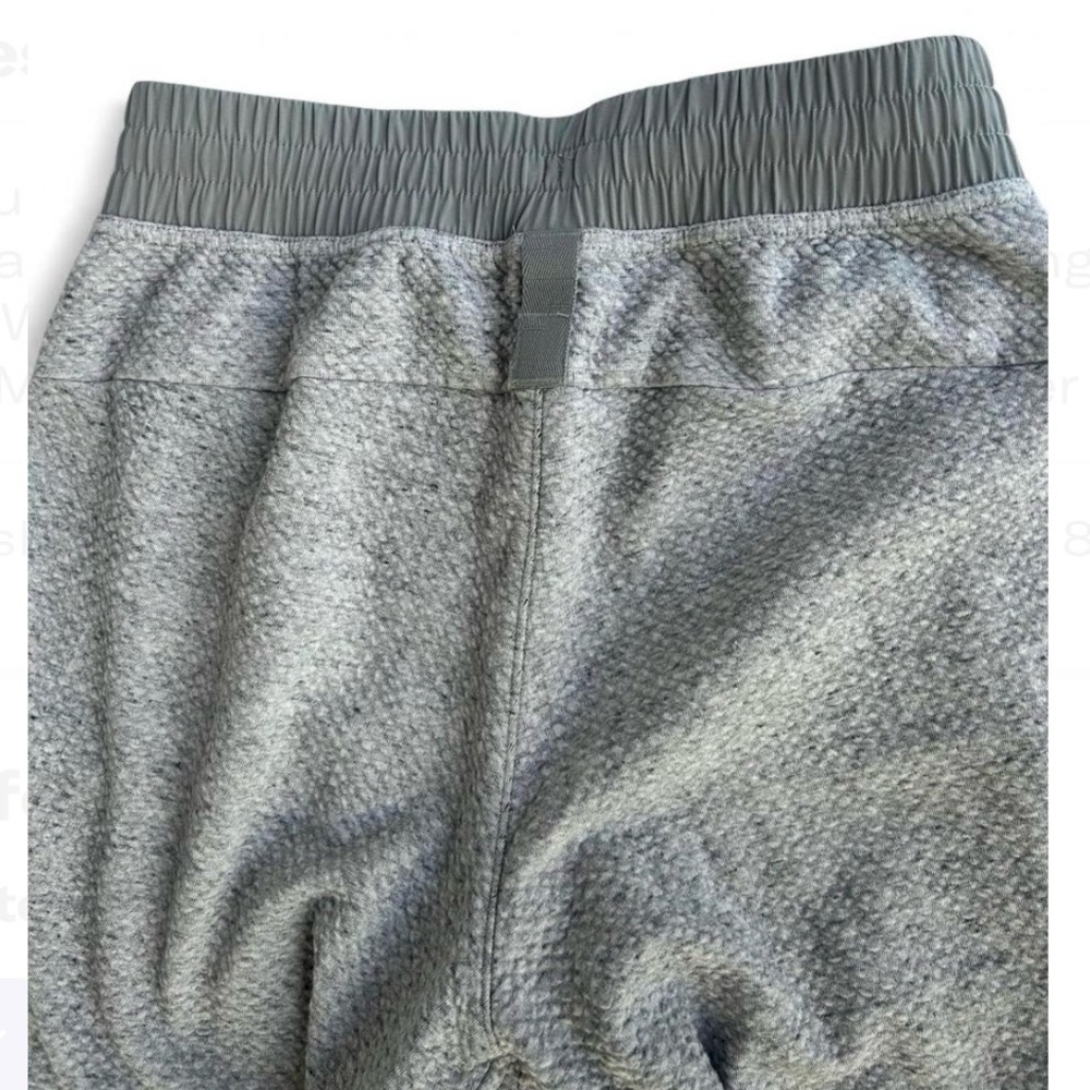 Lululemon Joggers Men’s XS Gray At Ease Textured Double Knit Gym Running NWOT - Picture 6 of 10
